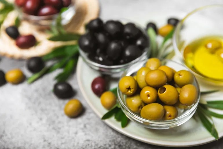 إضافة زيتون